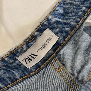 Zara wide leg high rise jeans with raw hem